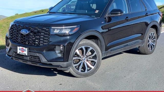Preowned 2025 Ford Explorer ST-Line for Sale