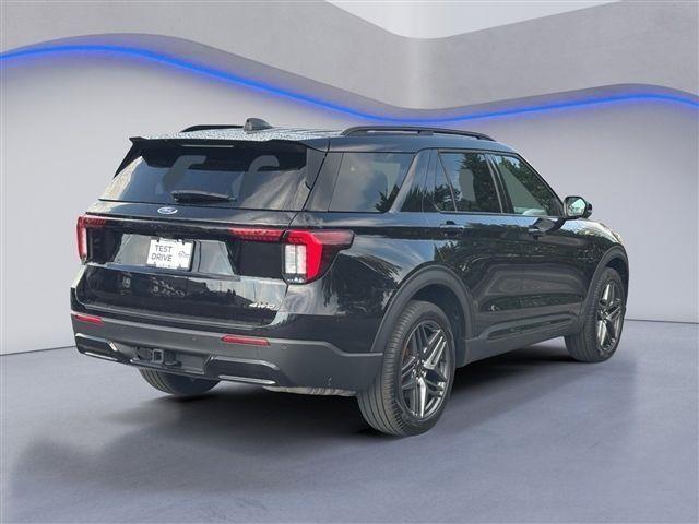 2025 Ford Explorer - $36,933