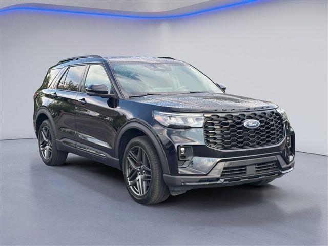 2025 Ford Explorer - $36,933
