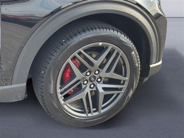 2025 Ford Explorer - $36,933
