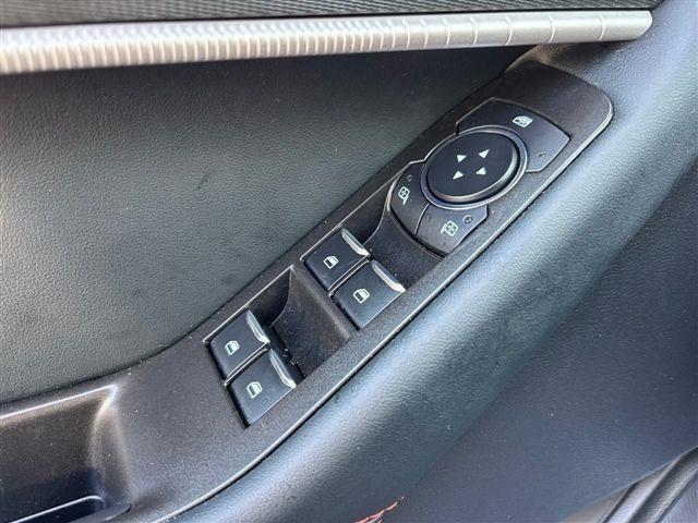 2025 Ford Explorer - $36,933
