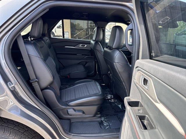 2025 Ford Explorer - $38,370