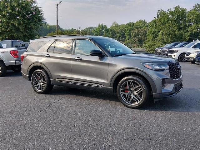 2025 Ford Explorer - $35,404