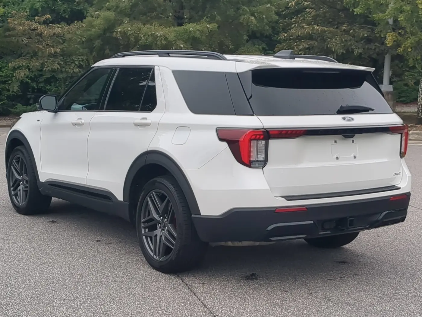 2025 Ford Explorer - $40,550
