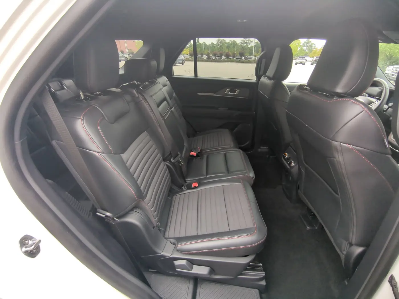 2025 Ford Explorer - $40,550