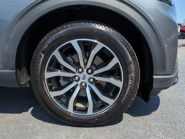 2026 Ford Explorer - $37,669