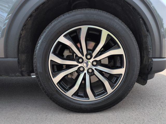 2026 Ford Explorer - $43,721