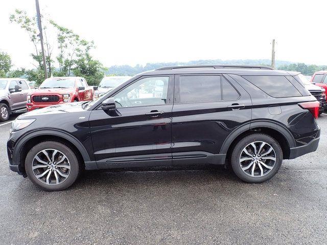 2026 Ford Explorer - $40,021