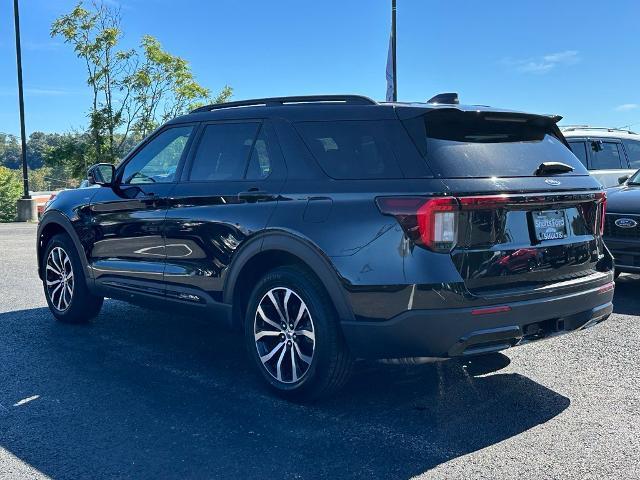 2026 Ford Explorer - $40,021
