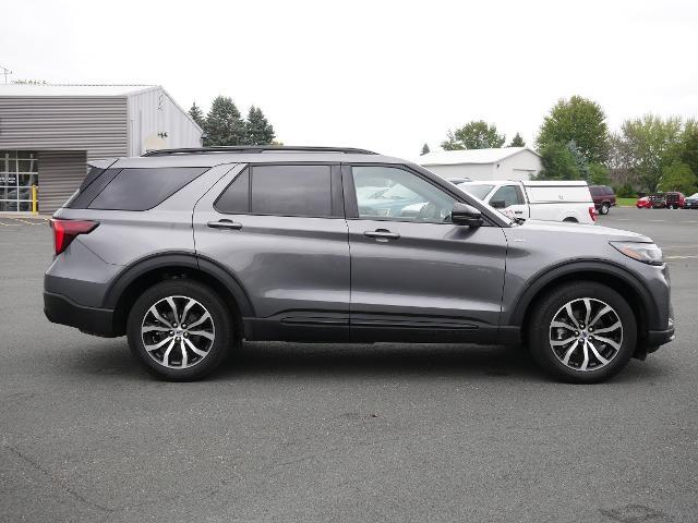 2026 Ford Explorer - $38,987