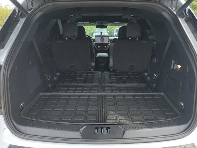 2026 Ford Explorer - $44,921