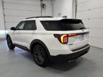 2025 Explorer Thumbnail 5