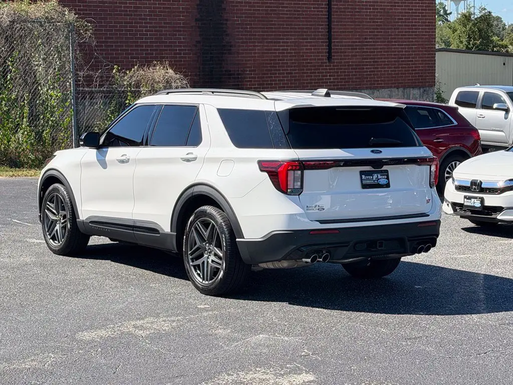 2025 Ford Explorer - $44,895