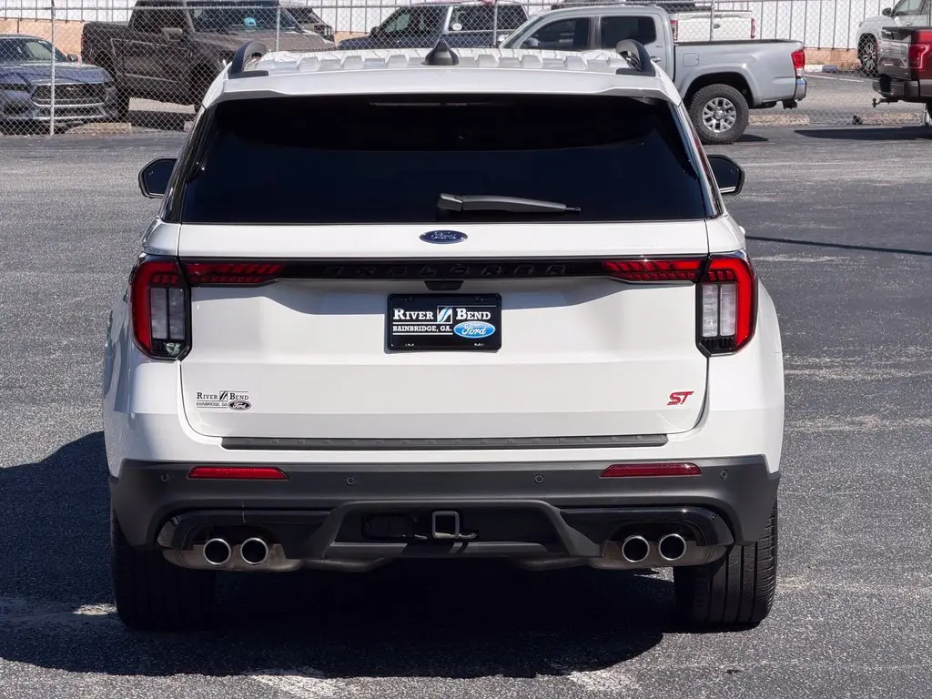2025 Ford Explorer - $44,895
