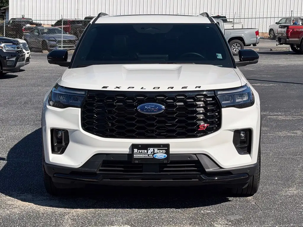 2025 Ford Explorer - $44,895
