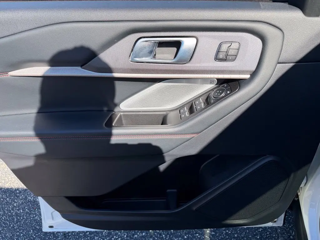 2025 Ford Explorer - $44,895