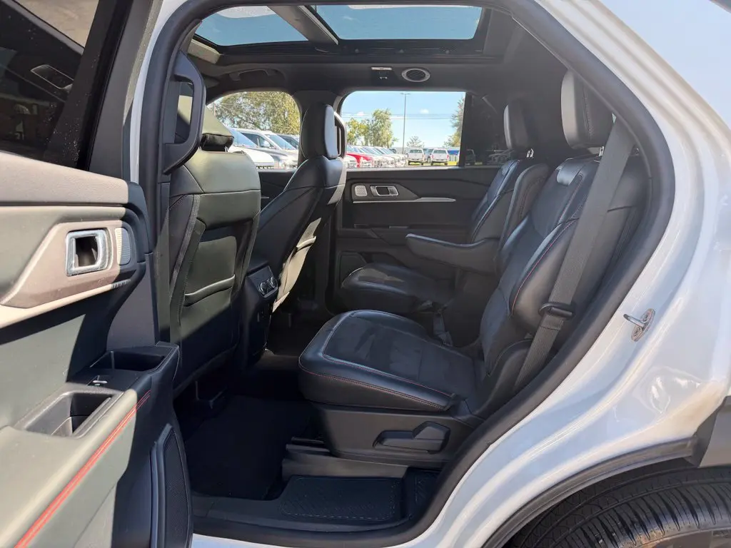 2025 Ford Explorer - $44,895