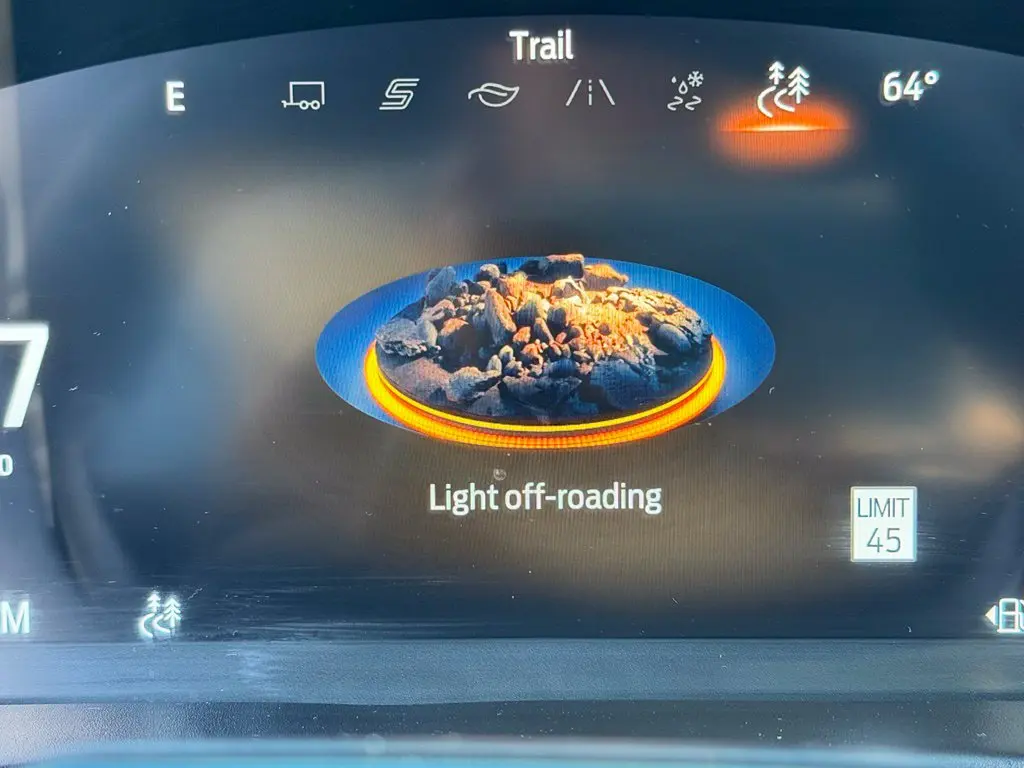 2025 Ford Explorer - $44,895