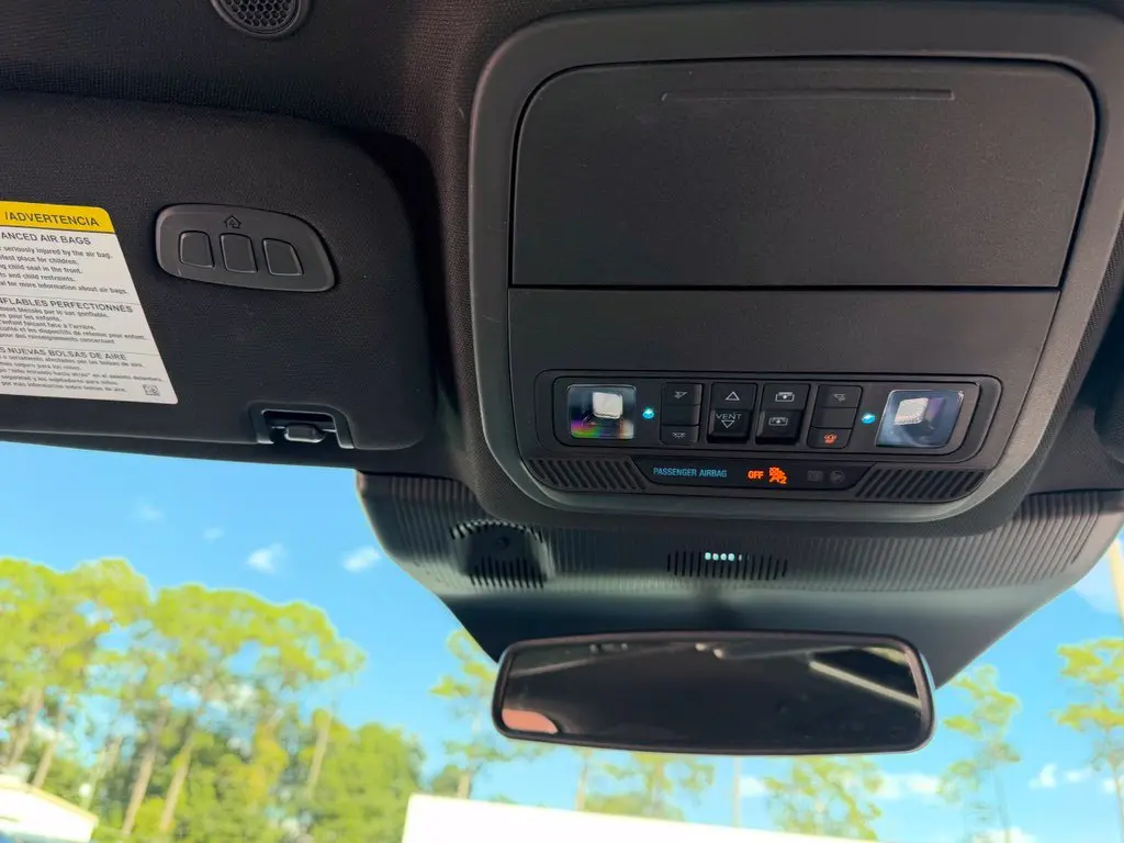 2025 Ford Explorer - $44,895