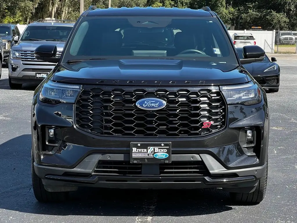 2025 Ford Explorer - $43,356