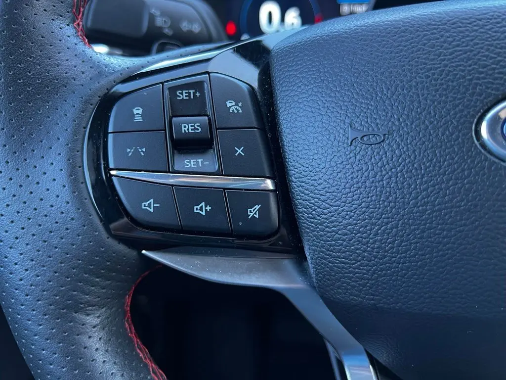2025 Ford Explorer - $43,356