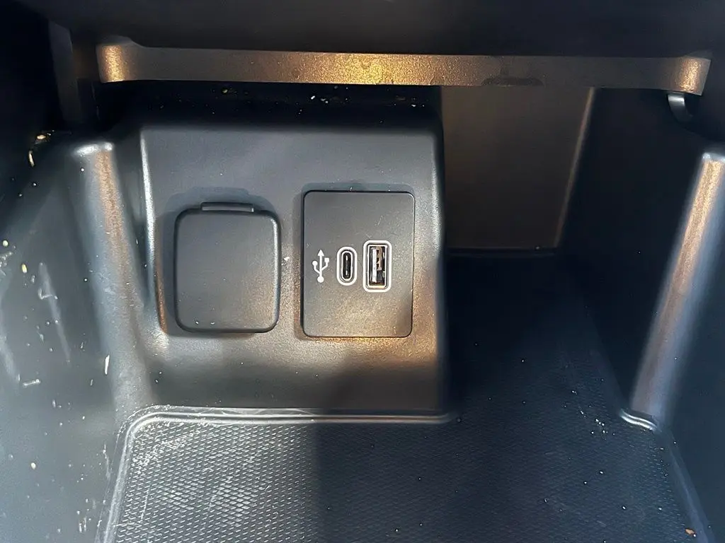 2025 Ford Explorer - $43,356