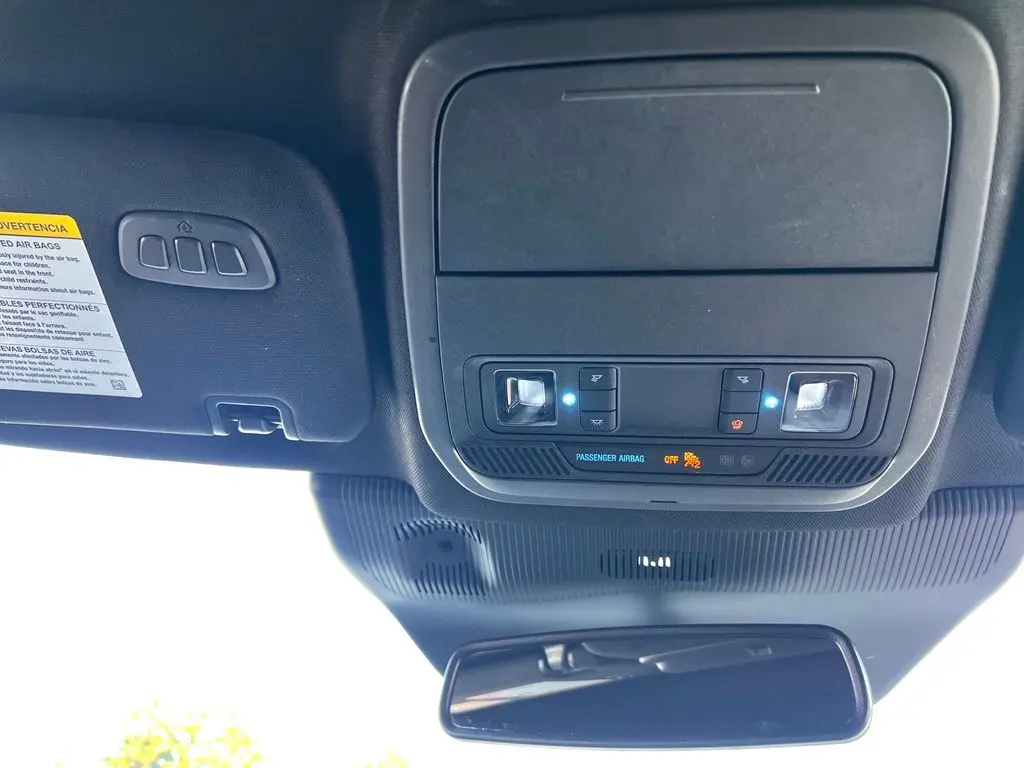 2025 Ford Explorer - $43,356