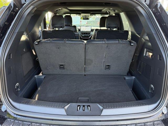 2025 Ford Explorer - $40,900