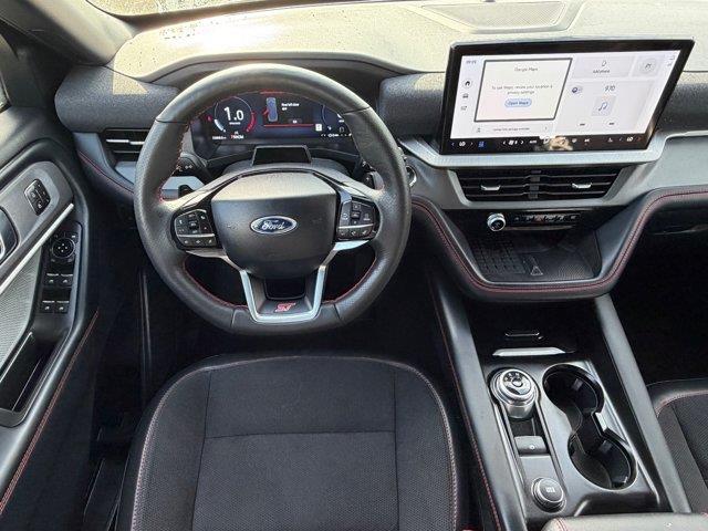 2025 Ford Explorer - $40,900