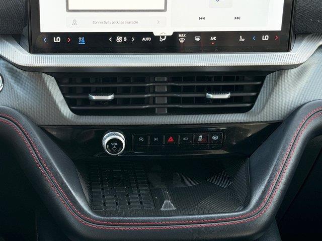 2025 Ford Explorer - $40,900