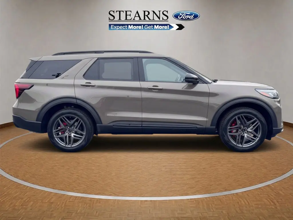 2026 Ford Explorer - $52,675
