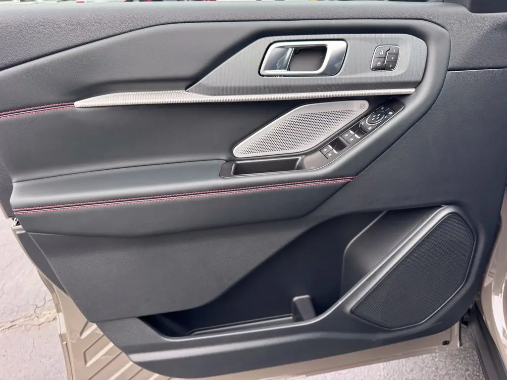 2026 Ford Explorer - $52,675
