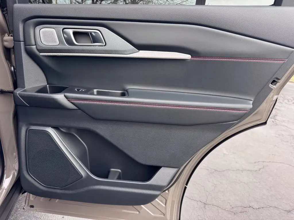 2026 Ford Explorer - $52,675