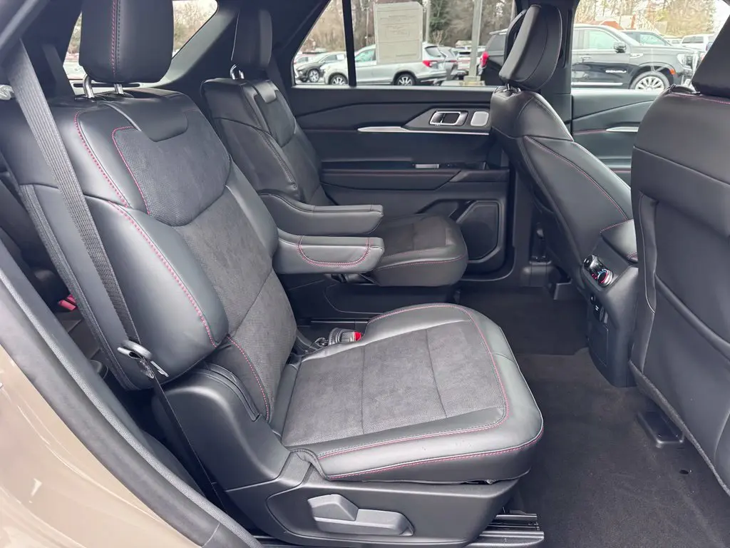 2026 Ford Explorer - $52,675