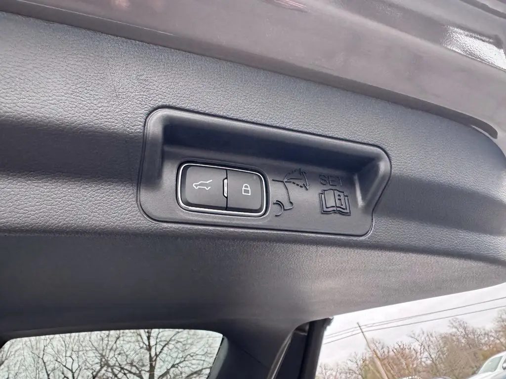 2026 Ford Explorer - $52,675