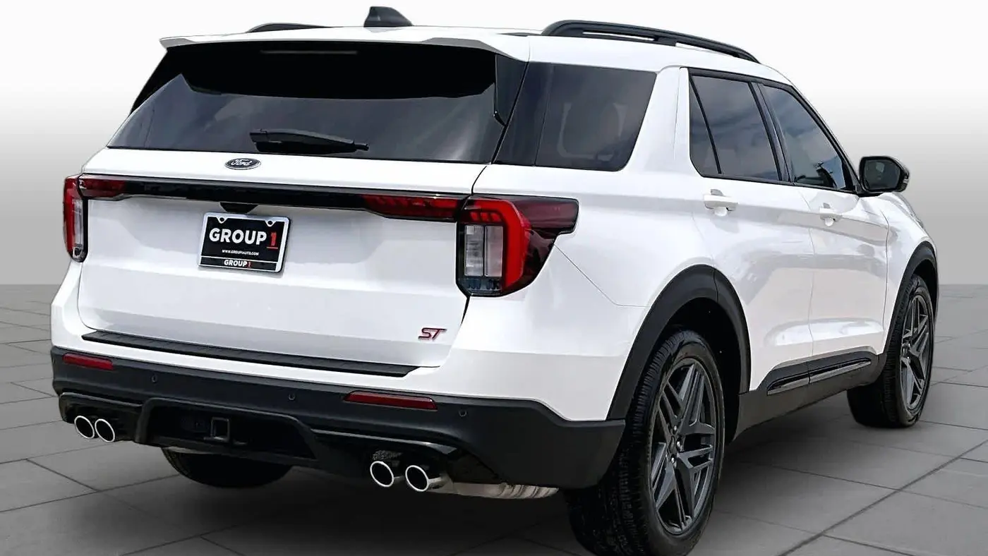 2025 Ford Explorer ST