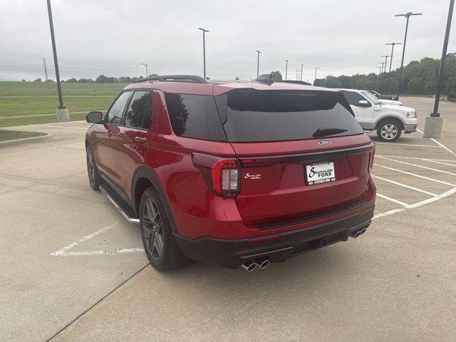2025 Ford Explorer - $43,900