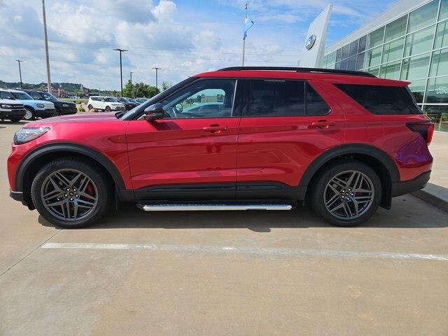 2025 Ford Explorer - $44,900
