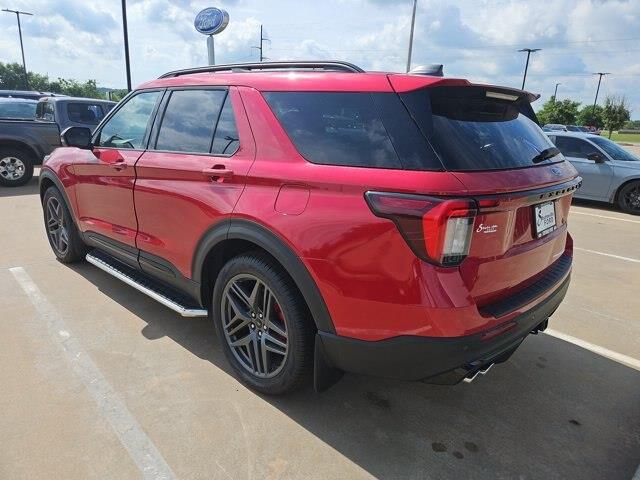 2025 Ford Explorer - $44,900