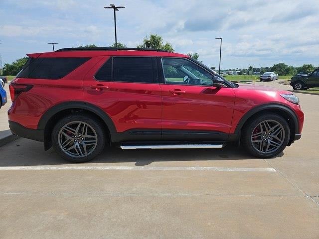 2025 Ford Explorer - $44,900