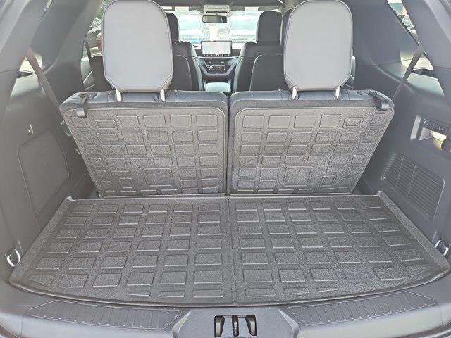 2025 Ford Explorer - $44,900