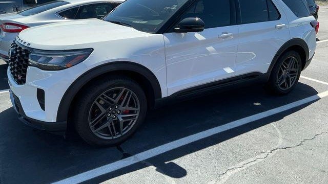 2025 Ford Explorer ST