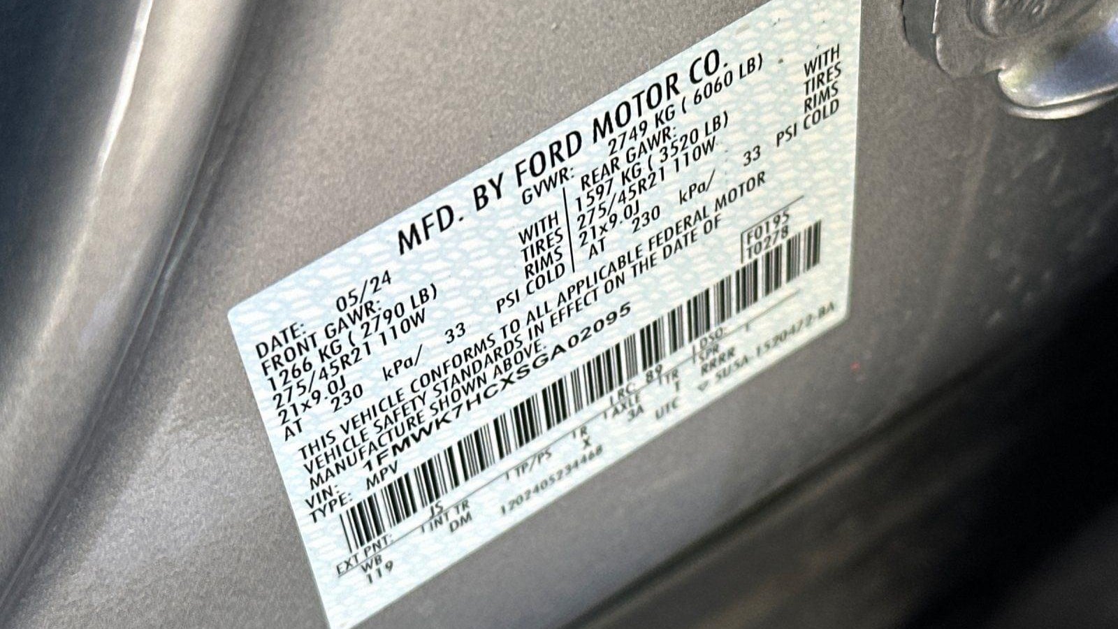 2025 Ford Explorer Platinum
