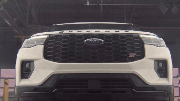 2025 Ford Explorer ST