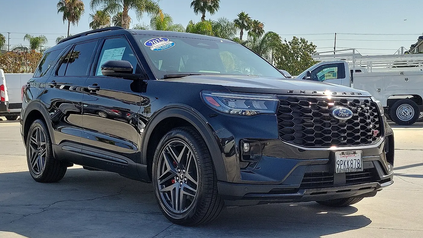 2025 Ford Explorer ST
