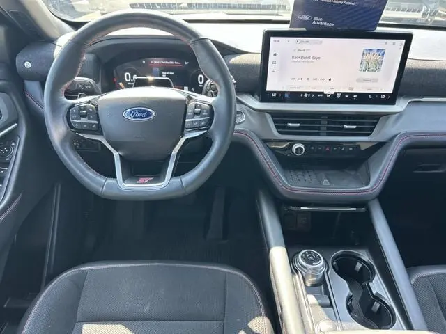 2025 Ford Explorer - $42,250