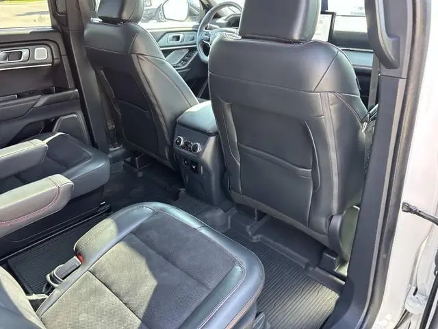 2025 Ford Explorer - $42,250