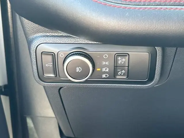 2025 Ford Explorer - $42,250