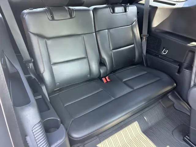 2025 Ford Explorer - $42,250