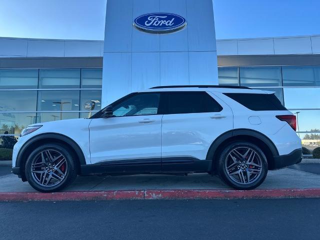 2025 Ford Explorer - $49,200